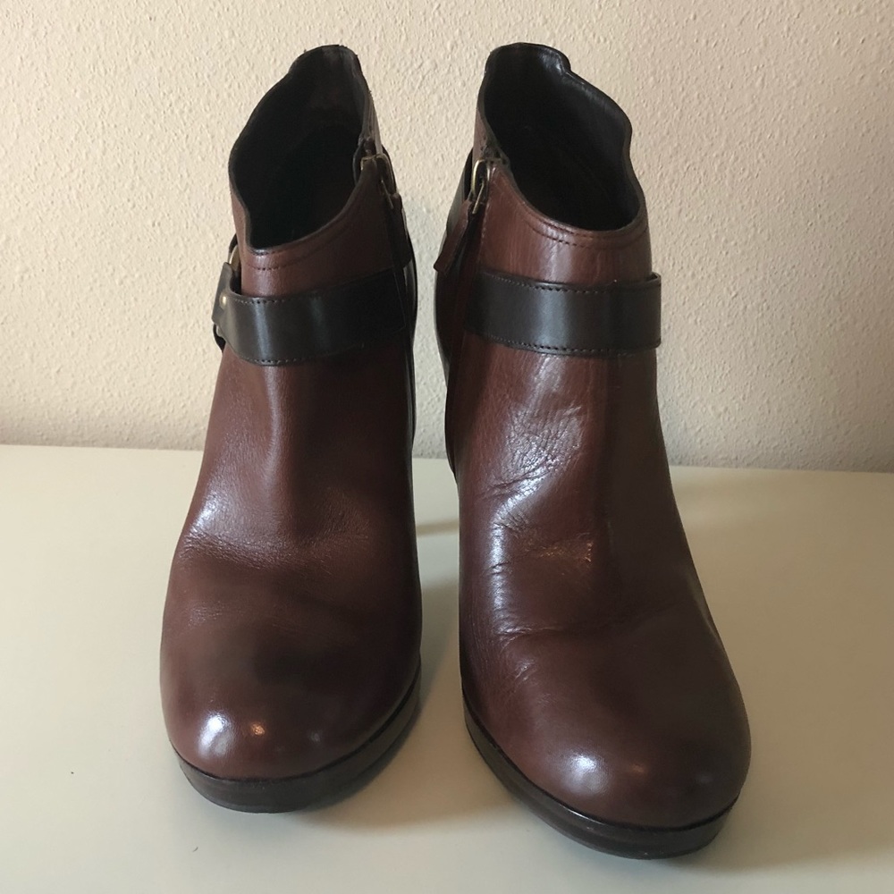 Cole Haan 2-tone leather heels Sz 10b - Picture 3 of 8